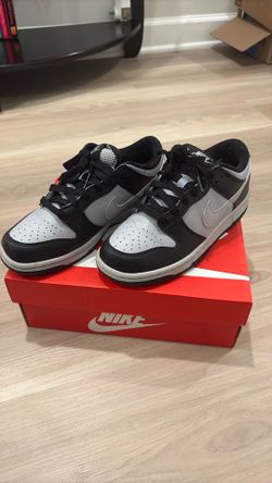 Nike Dunk Low GS Black/White/Grey Size 4.5Y – Great Condition w/ Box