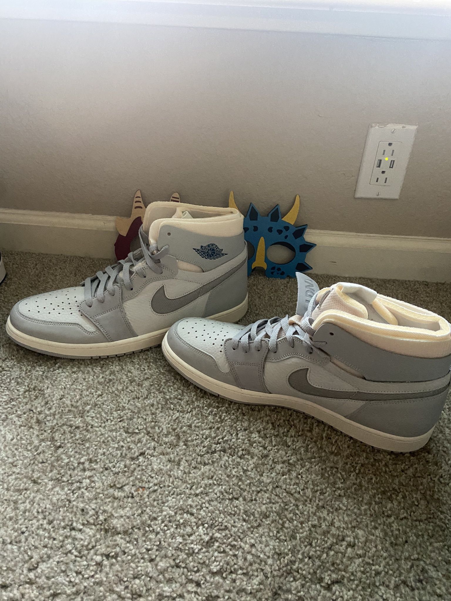 Jordan 1 Mid