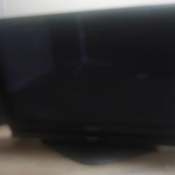 I Am Selling A Big Screen TV I Believe It Is A 45