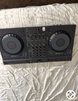 Pioneer Alpha Theta DDJ-GRV6