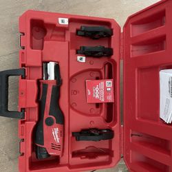 Milwaukee Copper Press On Tool 