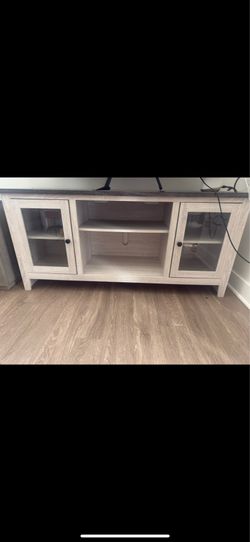 Ashley Furniture TV Stand / Entertainment Center – Good Condition
