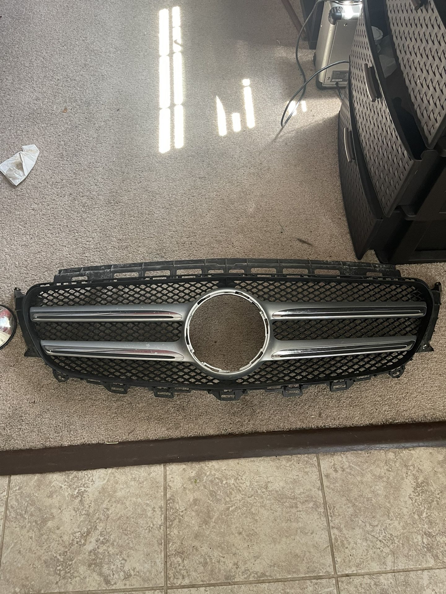 2018 Mercedes Benz E400 OEM Grille