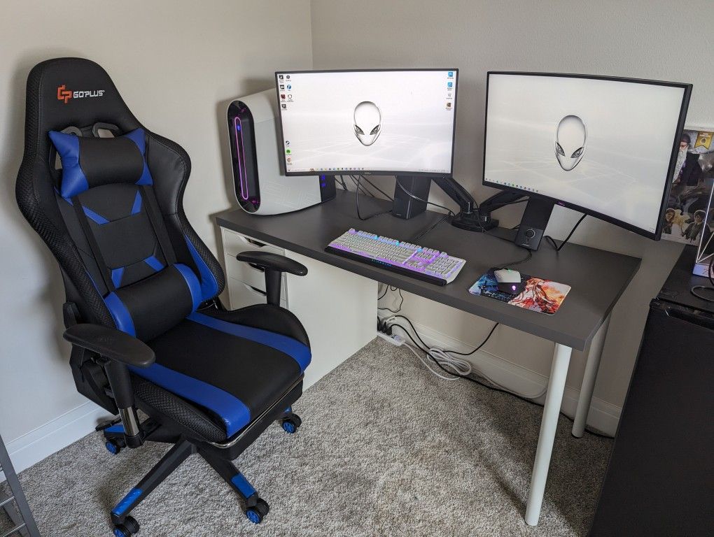 Alienware Aurora R 12 Computer Gaming Set Up With chair Desk Keyboard And Mouse 