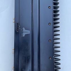 JL 450.4 Amplifier