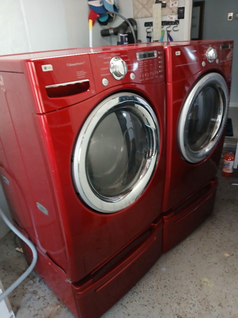 LG Steam Washer and Matching Dryer