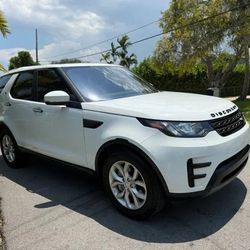 2018 Land Rover Discovery SE   