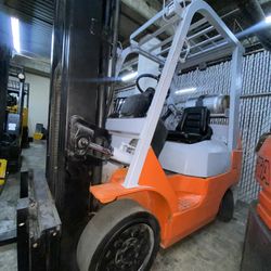 LOW HOURS Toyota Forklift For Sale 