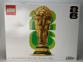 LEGO Editions FIFA World Cup Official Trophy 43020