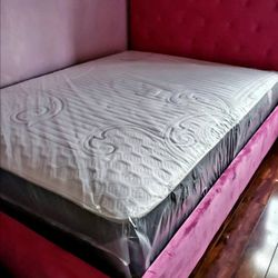 NEW FULL MATTRESS. Bed frame is not available. Take it home the same day 👍