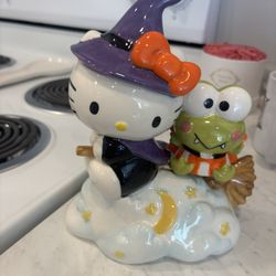 Hello Kitty And Keroppi 