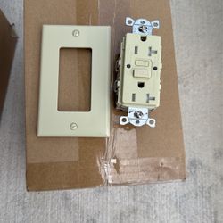 20 Amp WR GFCI ivory 