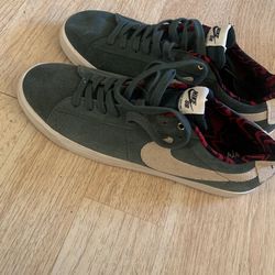 Men's Nike Blazer Low GT Grove Green/Phantom-Team