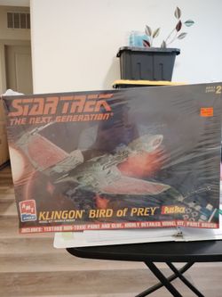 AMT/ERT  Plastic model kit