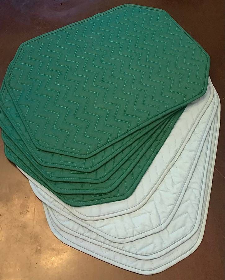 🍽️ Set of 9 Table Placemats, Stitched, Edging, Green / Blue (brand new)