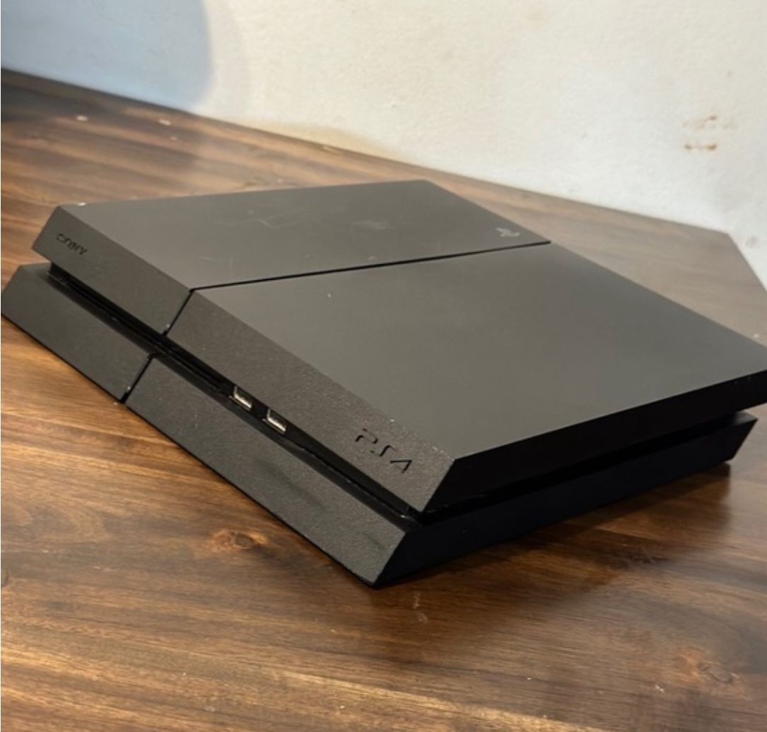 PS4