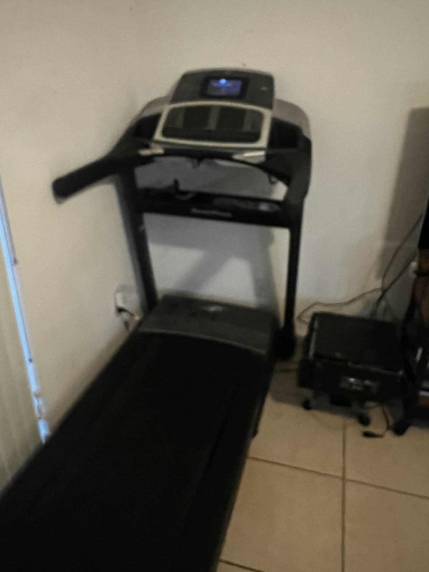 Treadmill 