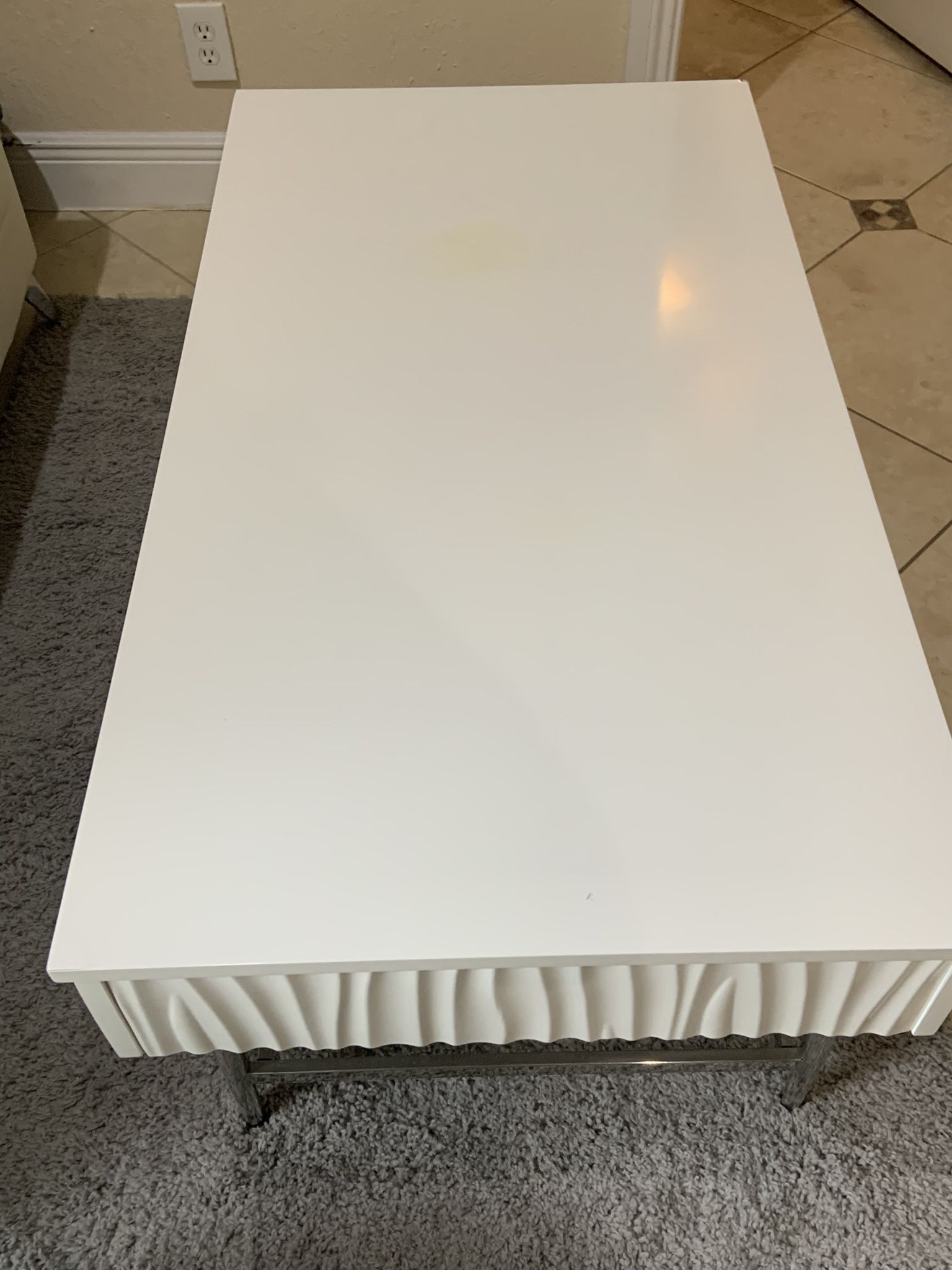Beautiful , white coffee table