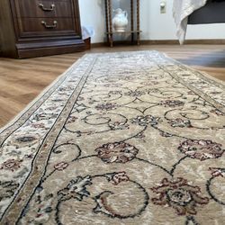 5 Rugs Great Condition 