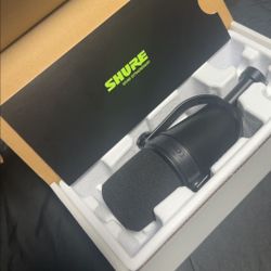 Shure MV7X