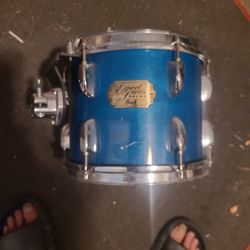 5 Piece Pearl With Hardware And Zyldjen Cymbals