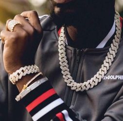 Chain and Bracelet 2OMM Full Ice Out Cuban Link Set 14K Gold Plated Doesn't Loses Color