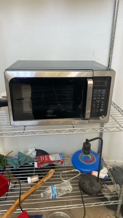 Fiber Ware microwave like new only used a couple months