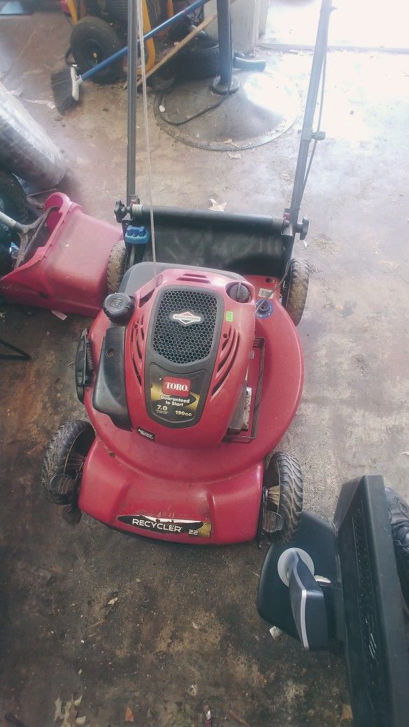 7.0 Grass Push Lawn Mower With New Carb