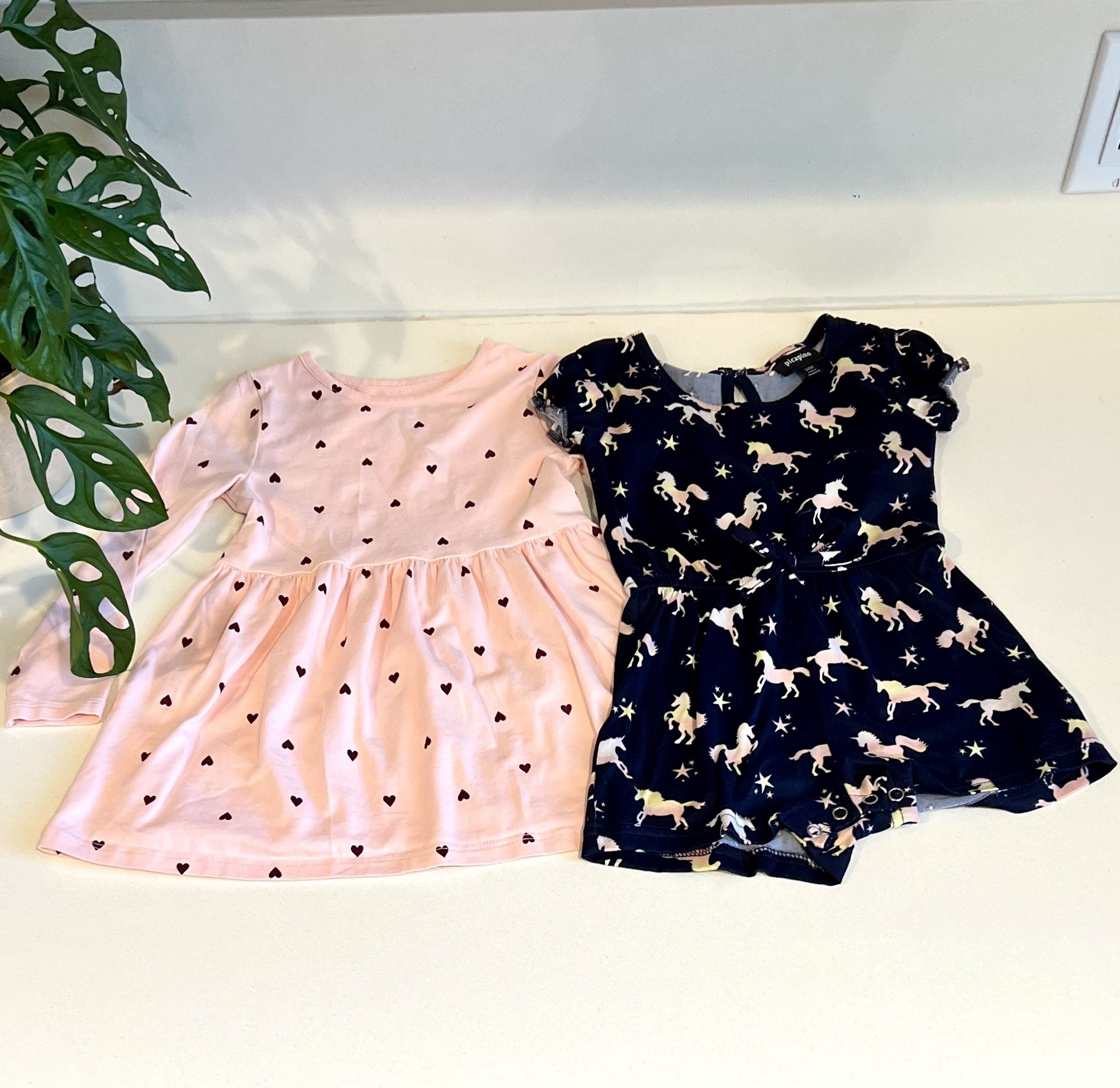 Baby Girl Bundle 2T & 24M H&M Valentines Hearts Dress + Unicorn Romper