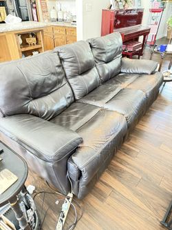 2 Couches And Ottoman