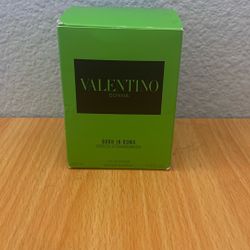 VALENTINO BORN IN ROMA GREEN STRAVAGANZA