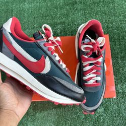 Nike x Undercover x sacai x LDWaffle "Midnight Spruce University Red" Size 9