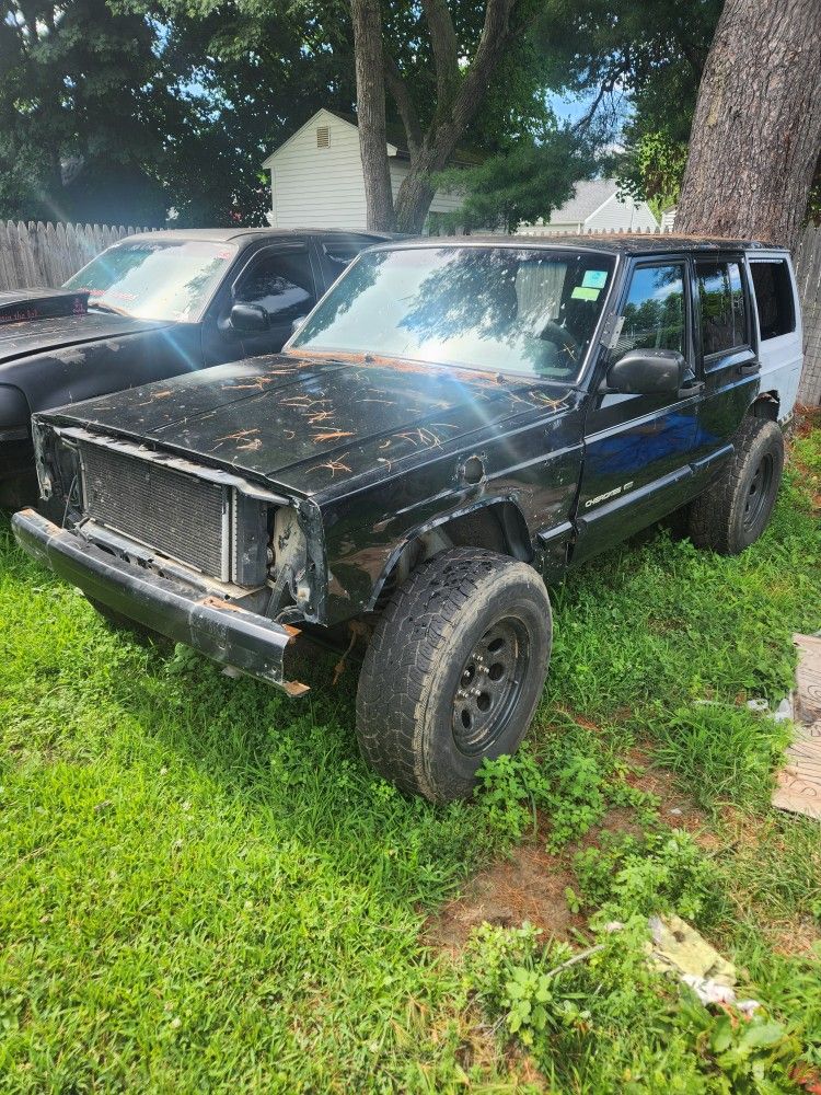 1999 Jeep Cherokee