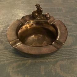 Victor Silver Company  Astray #1518 Rabbit With Egg