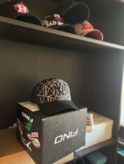 Fino hat