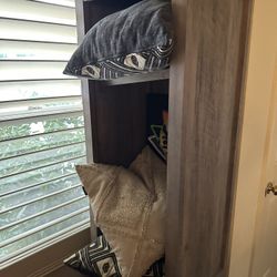 Shelf With Compartments On The Bottom 