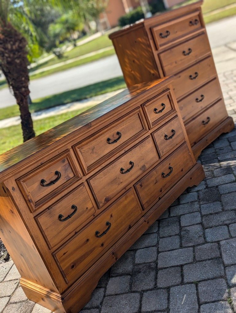 Wooden Dresser set 
