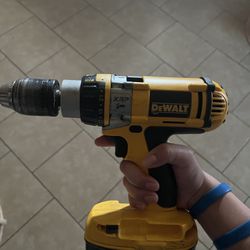 2 Dewalt Drills