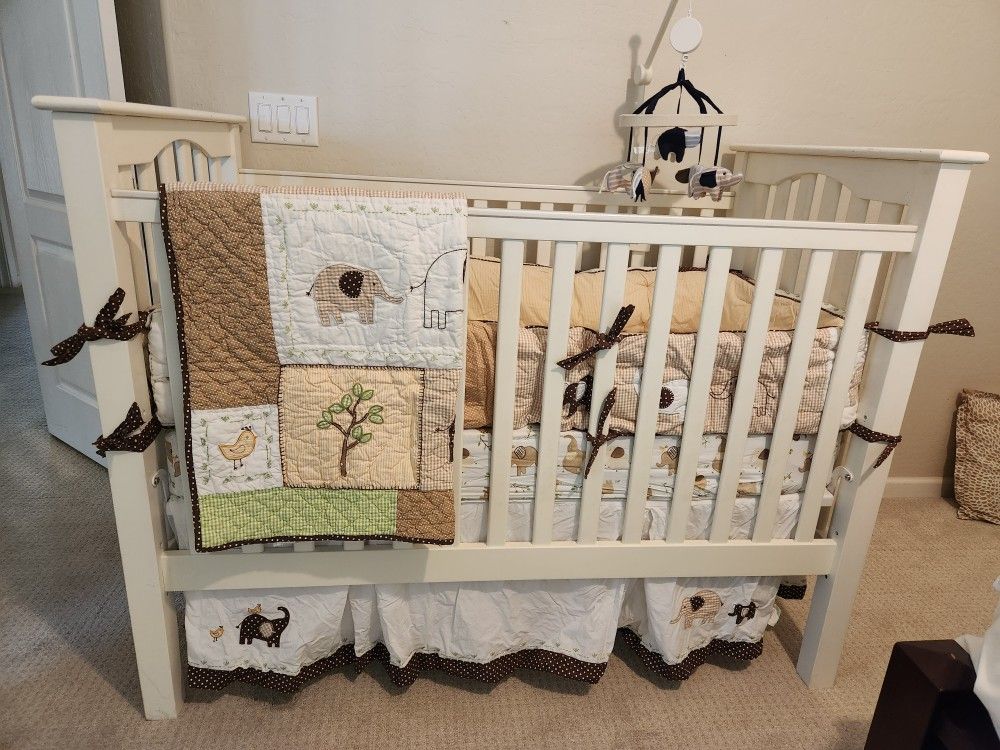 Pottery Barn Kendall Crib