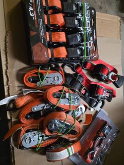 Small lot of straps