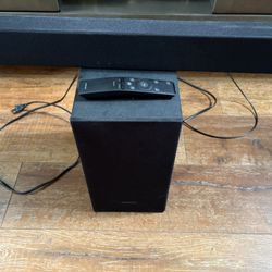 SAMSUNG HW-T450 2.1-Channel Soundbar System with Subwoofer, Bluetooth