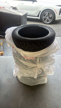 4 studded tires