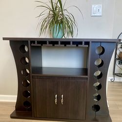 Buffet Bar Table With Wine Rack