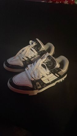 Black and white lv trainers