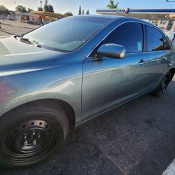 2010 Toyota Camry 4dr Sedan I4 Auto LE Car