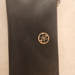 GUESS wallet