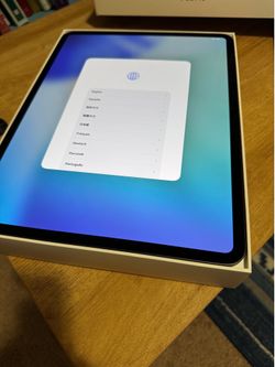 iPad Pro M4 13” AppleCare+, Magic Keyboard, Original Box