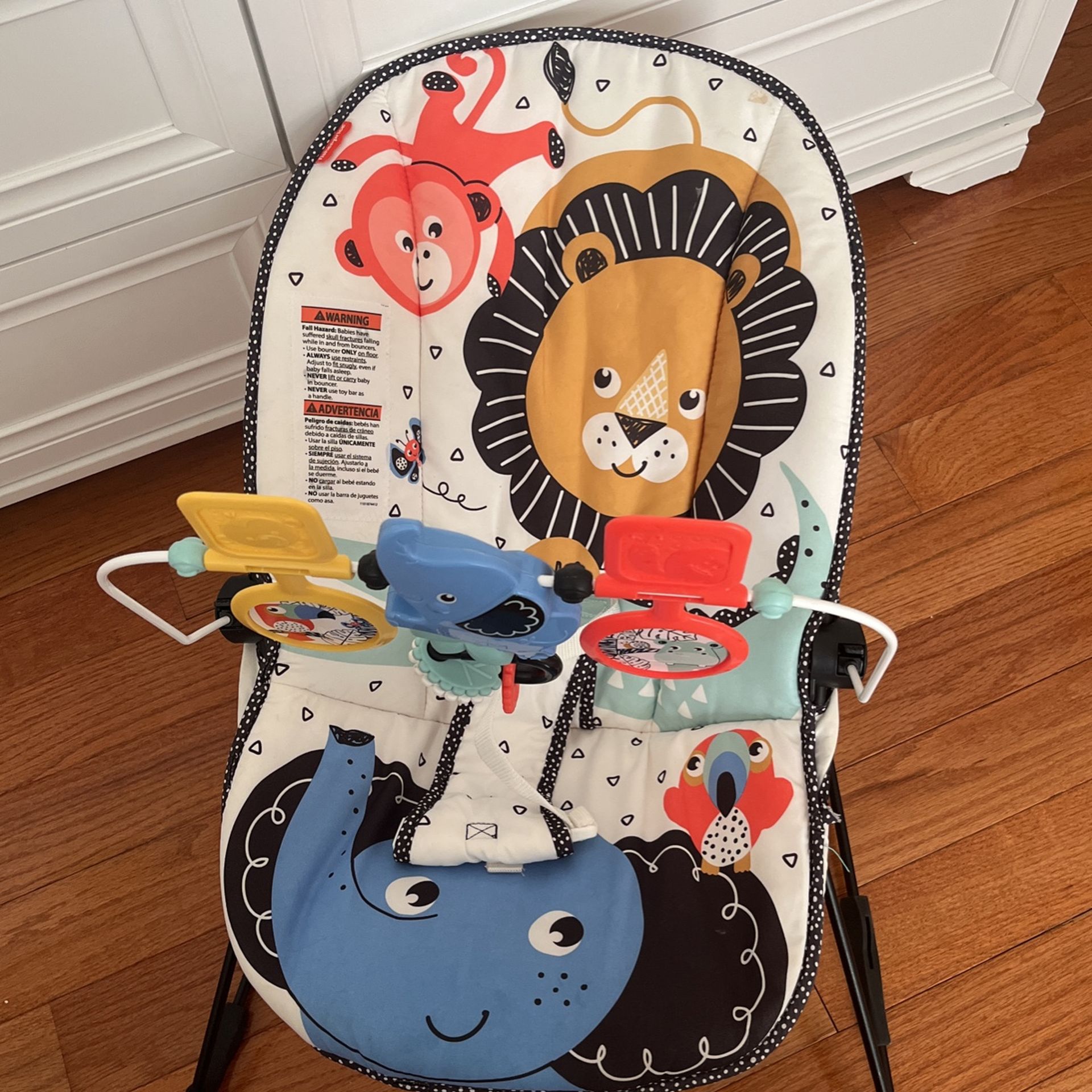 Vibrating Infant Seat and Toy Bar