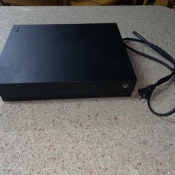 Xbox one X 1TB