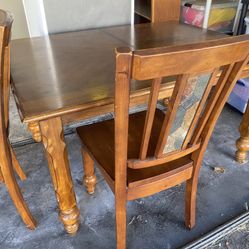 Table that can extend